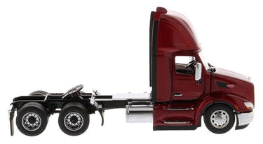 Tracto Camión Peterbilt 579 Day Cab Escala 1:50